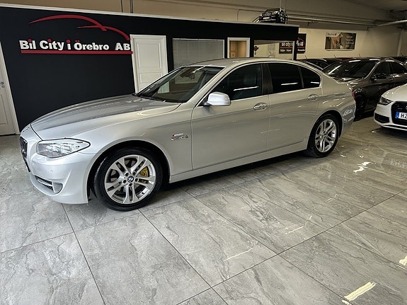 BMW 520i 3 of 23