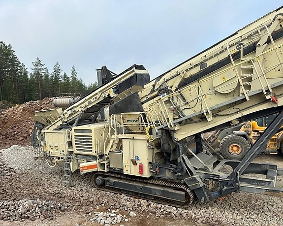 Metso LT 330 D 6 of 12