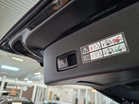 Mercedes-Benz GLS350 d 17 of 28