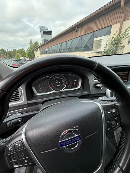 Volvo V60 6 of 10