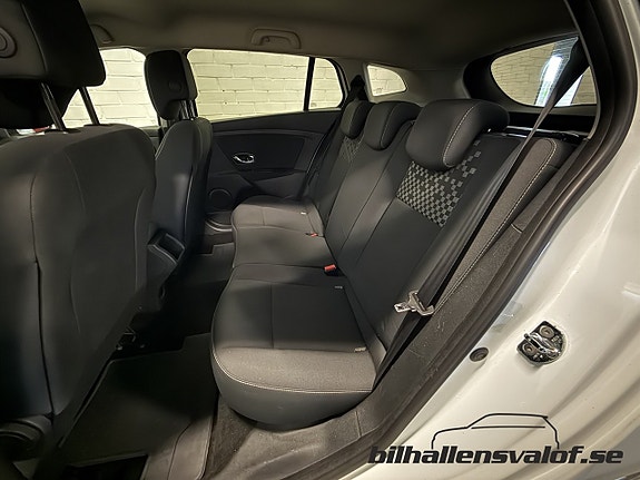 Renault Megane 5 of 11