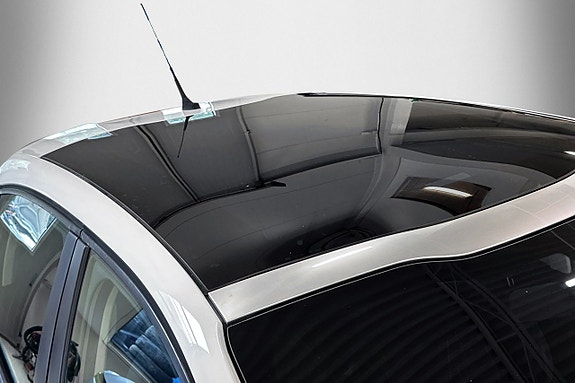 Peugeot 208 13 of 19