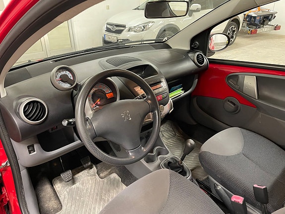 Peugeot 107 7 of 17