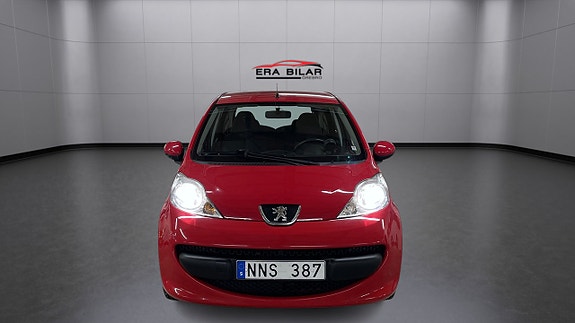 Peugeot 107 2 of 17