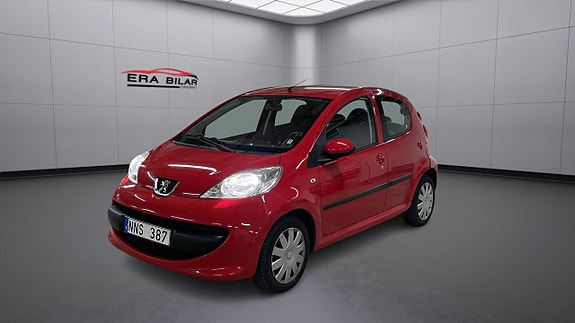 Peugeot 107 3 of 17