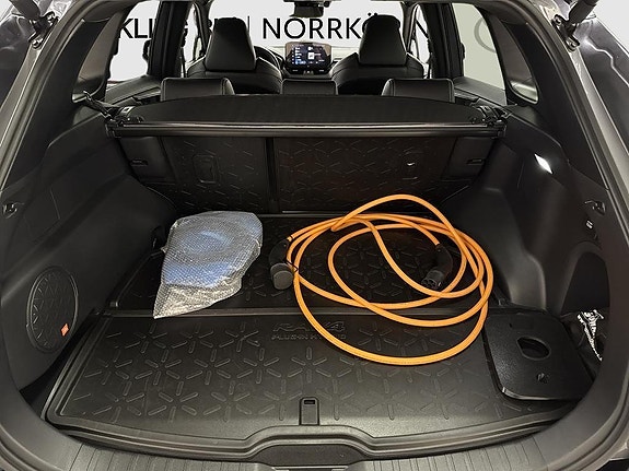 Toyota RAV4 11 of 14