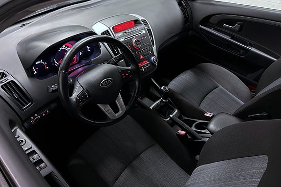 Kia Ceed 14 of 16