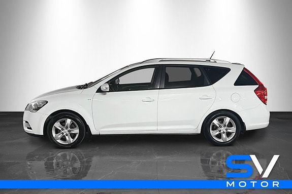 Kia Ceed 2 of 16