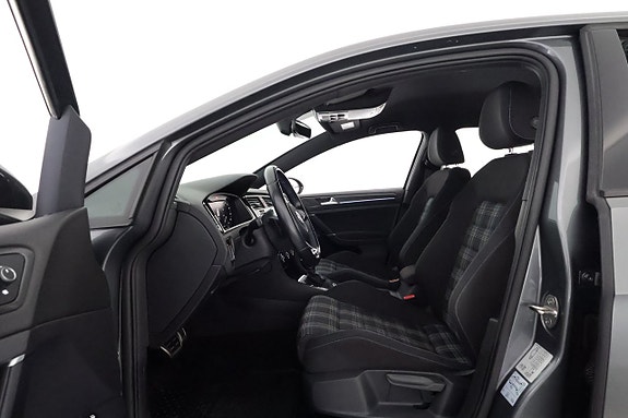 Volkswagen Golf I 10 of 25
