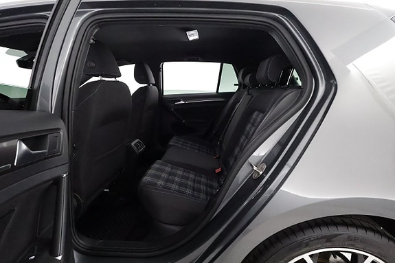 Volkswagen Golf I 12 of 25