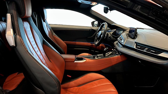 BMW i8 3 of 9