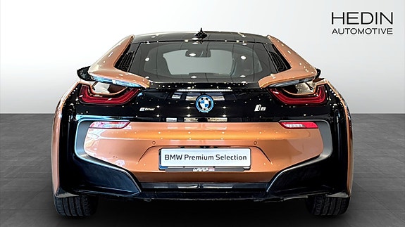 BMW i8 7 of 9