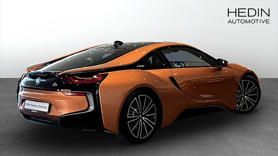 BMW i8 2 of 9