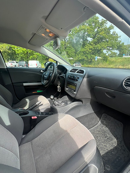 Seat Leon 12 of 15
