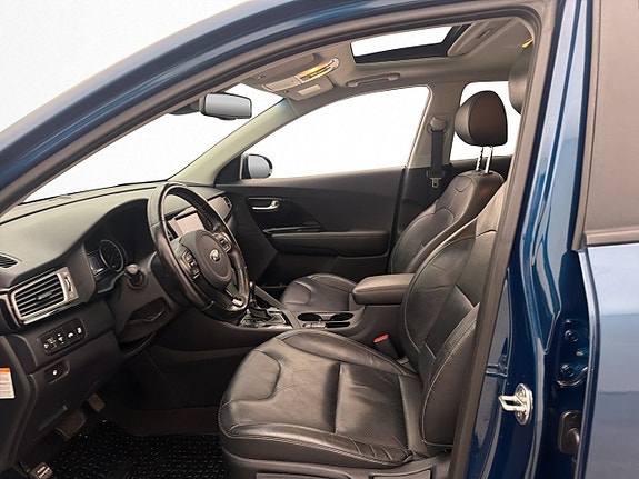 Kia Niro 10 of 29