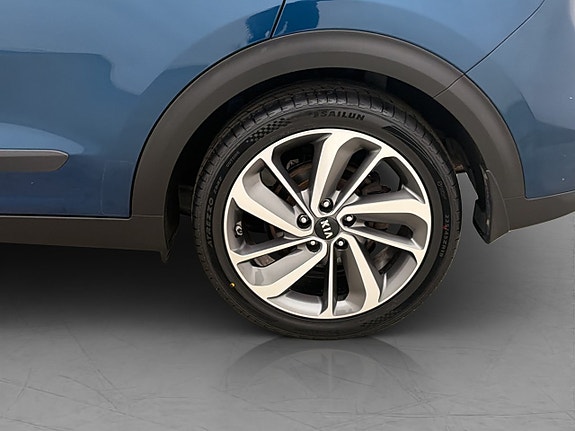 Kia Niro 27 of 29