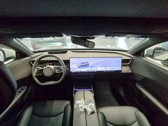 Mazda CX-6e 9 of 14
