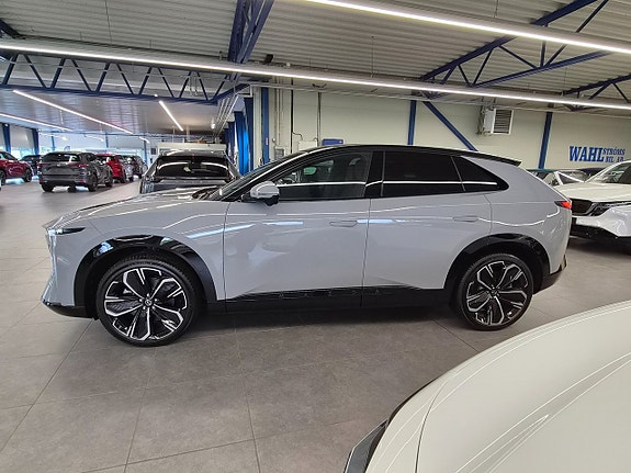 Mazda CX-6e 2 of 14