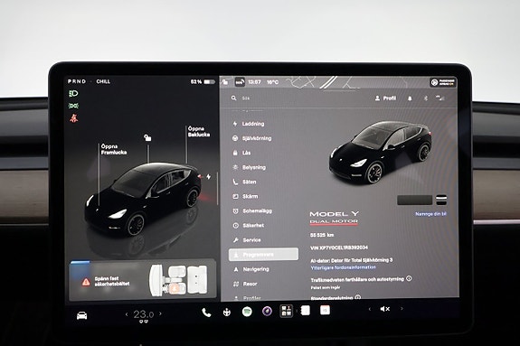 Tesla Model Y 20 of 23