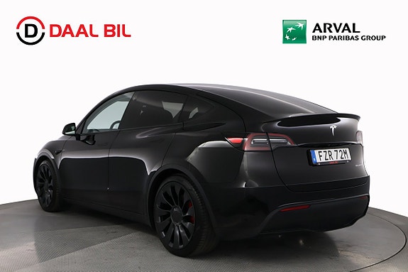 Tesla Model Y 8 of 23