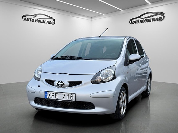 Toyota Aygo 3 of 20