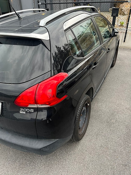 Peugeot 2008 8 of 9