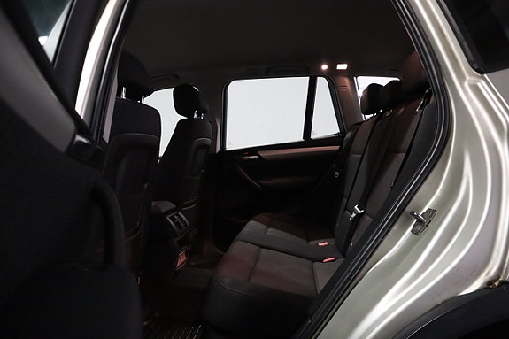 BMW X3 12 of 18