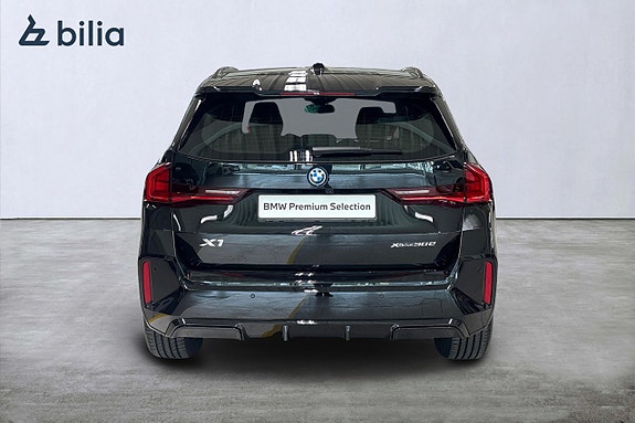 BMW X1 4 of 18