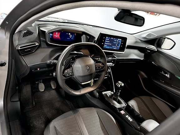 Peugeot 208 4 of 19