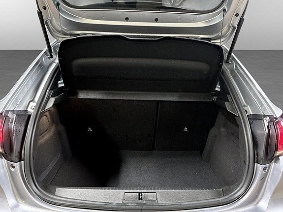 Peugeot 208 19 of 19