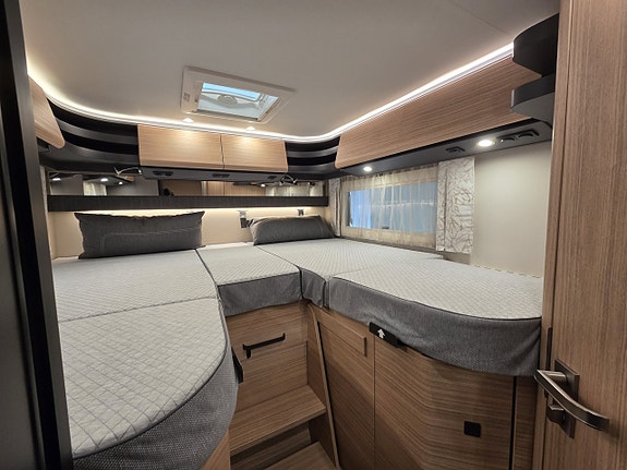 Malibu I 441 KB-LE comfort 4,2t Mercedes Benz 15 of 17