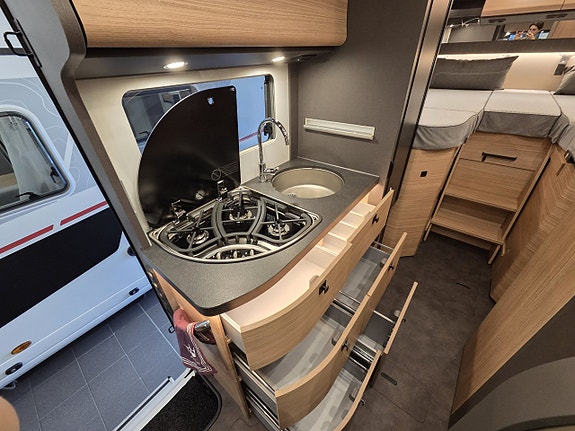 Malibu I 441 KB-LE comfort 4,2t Mercedes Benz 13 of 17