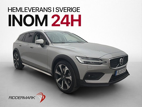 Volvo V60 Cross Country 3 of 30