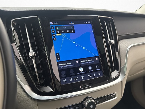 Volvo V60 Cross Country 15 of 30