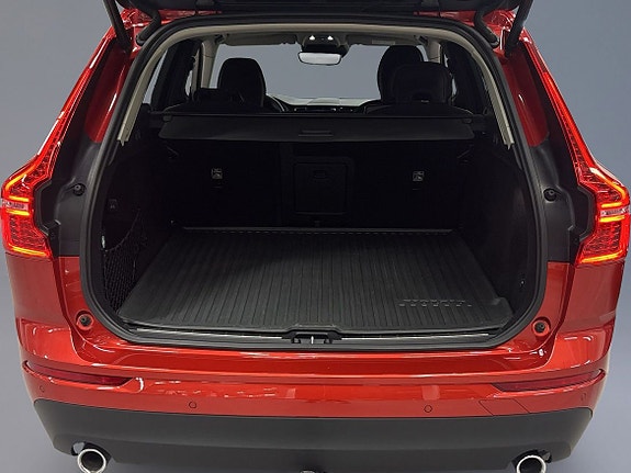 Volvo XC60 11 of 13
