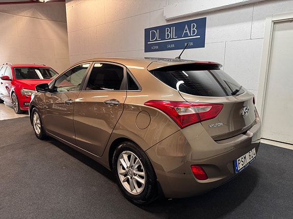 Hyundai i30 6 of 30