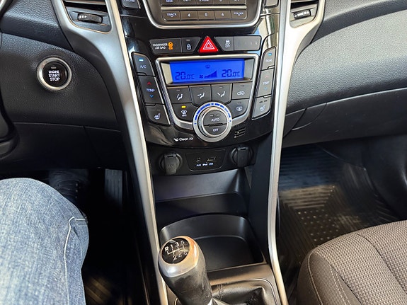 Hyundai i30 20 of 30