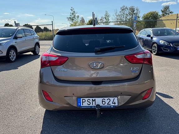 Hyundai i30 10 of 30