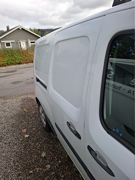 Renault Kangoo Express 3 of 8