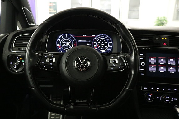 Volkswagen Golf I 19 of 23