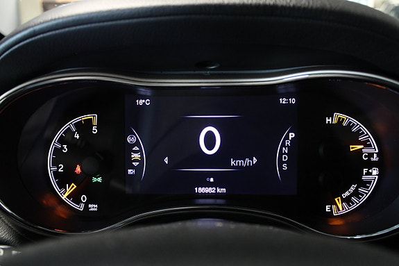 Jeep Grand Cherokee 3.0 V6 CRD Overland Stage 1 | 300 ch annoncés | BVA | Toit panoramique | Suspension pneumatique | Sièges ventilés | Régulateur adaptatif