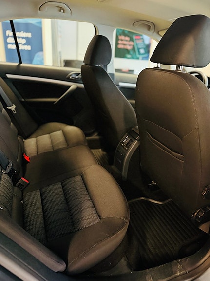Skoda Octavia 18 of 21