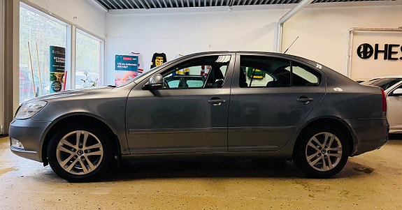 Skoda Octavia 2 of 21