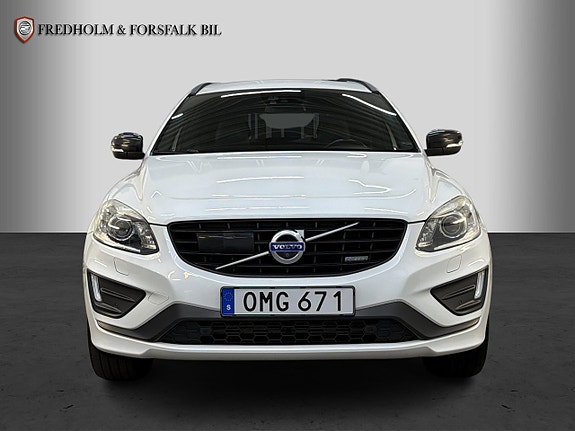Volvo XC60 7 of 29