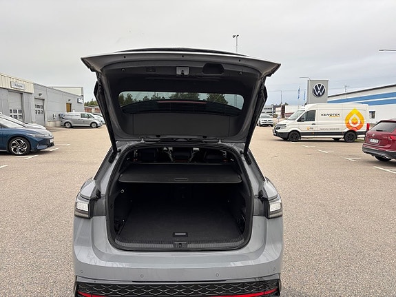 Volkswagen ID.7 11 of 12