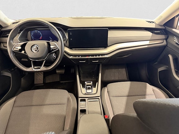 Skoda Octavia 9 of 17