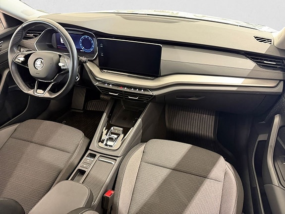 Skoda Octavia 14 of 17