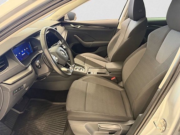 Skoda Octavia 7 of 17