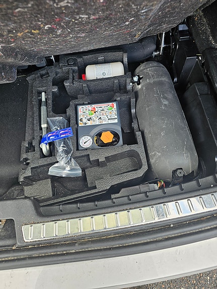 Volvo XC90 29 of 29