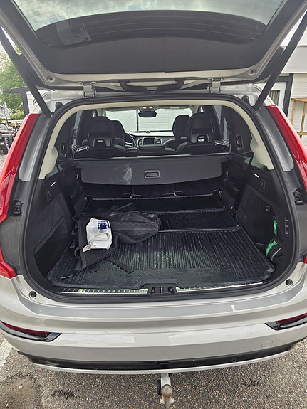 Volvo XC90 19 of 26